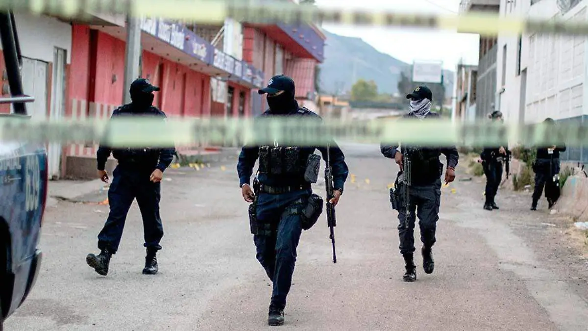 Policías en zona de intervención